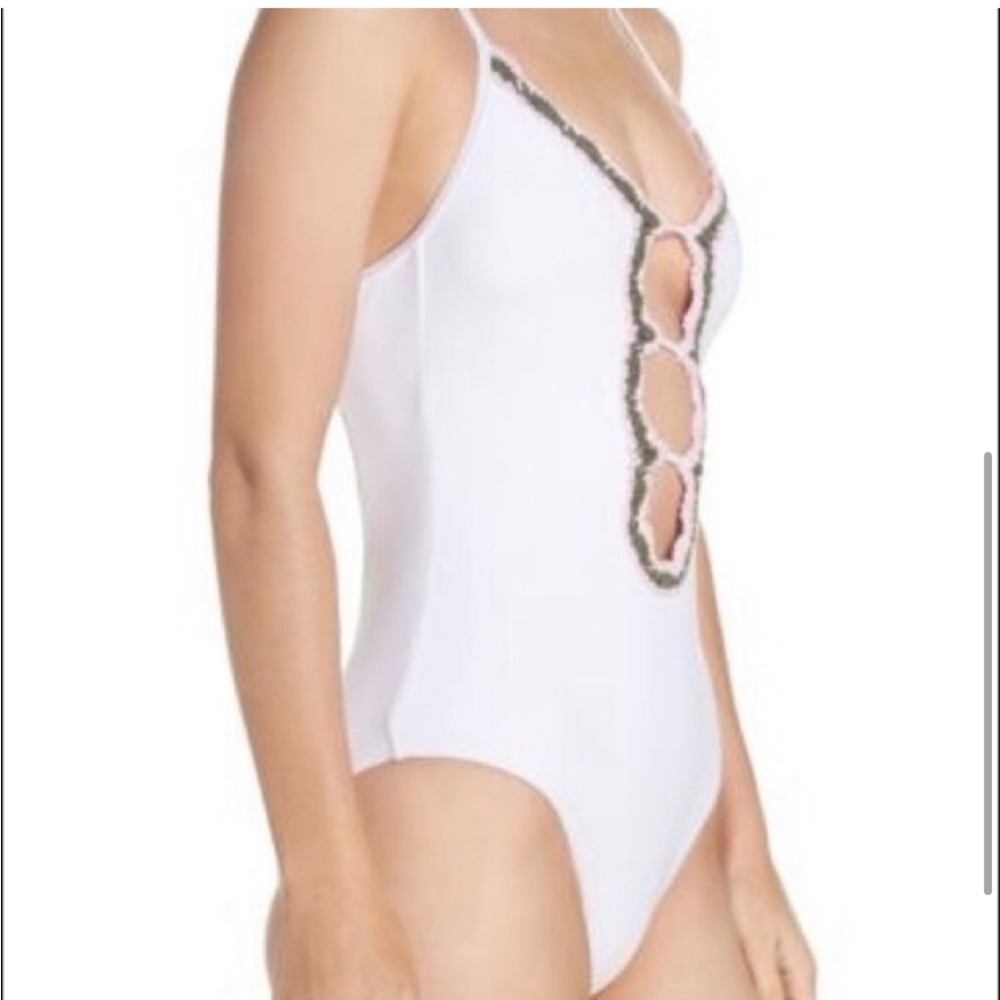 NWT MSRP $144 BECCA Medina One-Piece Swimsuit Women's Size Large - Picture 3 of 9